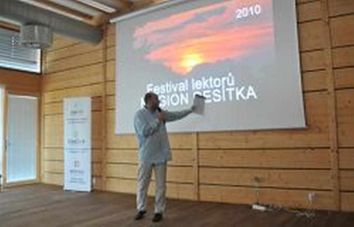 Festival lektorů - Magion Desítka