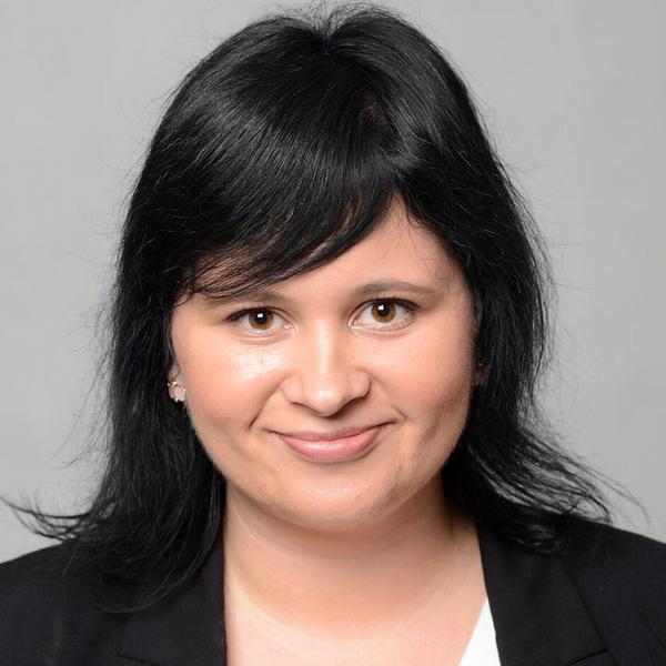 Lucia Trojáková, E-Consulting Czech
