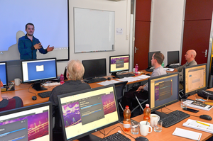 Základy jazyka SQL v SQL Serveru – SQL dotazování, ICT Pro