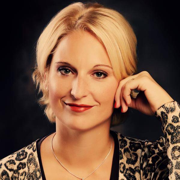 Blanka Sílešová, OMT group