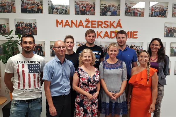 Manažerská akademie