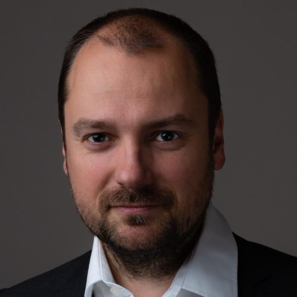 Karol Horváth, FBE