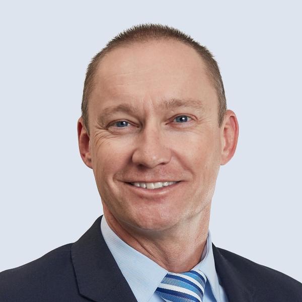 Radovan Hauk, Moore