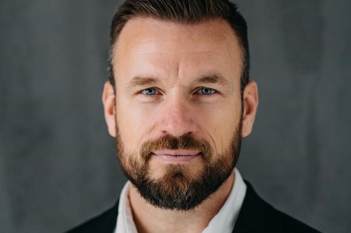 Stanislav Šmolík, DNS