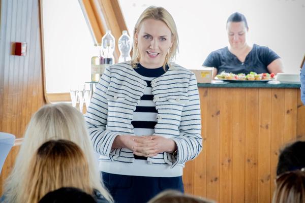 JUDr. Irena Valíčková, HR na lodi, Advokátní kancelář Valíček & Valíčková